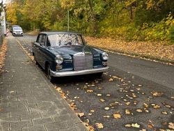 Blau Gebraucht 1966 Mercedes 200 Limousine | 17.950 €