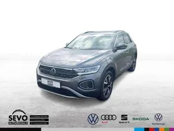 Indiumgrau metallic Gebraucht 2024 VW T-Roc Goal SUV | 27.170 € (Superpreis)