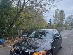 Schwarz Gebraucht 2009 BMW 320 Kombi | 6.200 € (Etwas zu teuer)