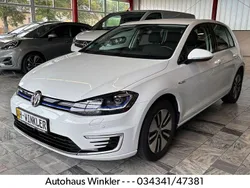 Pure white Gebraucht 2021 VW e-Golf Kleinwagen | 18.690 € (Teuer)