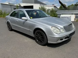 Silber Gebraucht 2002 Mercedes E270 Limousine | 3.500 € (Guter Preis)
