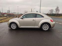 Grau Gebraucht 2014 VW Beetle Design Limousine | 9.200 € (Fairer Preis)