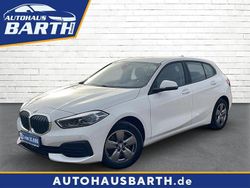 Weiß Gebraucht 2022 BMW 118 Advantage Kleinwagen | 19.790 € (Fairer Preis)