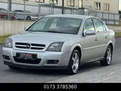 Silber Gebraucht 2005 Opel Vectra Edition Limousine | 4.490 € (Teuer)