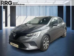 Dolomitgrau Gebraucht 2023 Renault Clio V Equilibre Limousine | 16.990 € (Fairer Preis)