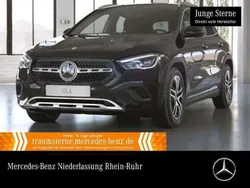 Kosmosschwarz Gebraucht 2021 Mercedes GLA200 Progressive SUV | 31.890 € (Guter Preis)
