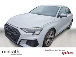 Weiß Gebraucht 2024 Audi S3 Ambiente Limousine | 40.829 € (Guter Preis)