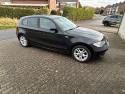 Schwarz Gebraucht 2008 BMW 116 Kleinwagen | 2.650 €
