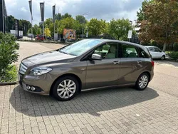Gebraucht 2012 Mercedes B200 Van / Kleinbus | 14.000 € (Etwas zu teuer)