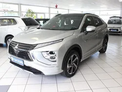 Silber metallic Gebraucht 2022 Mitsubishi Eclipse Cross Top SUV | 28.340 € (Teuer)