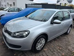 Silber Gebraucht 2011 VW Golf VI Limousine | 4.950 € (Guter Preis)