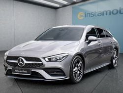 Grau Gebraucht 2022 Mercedes CLA200 Limousine | 28.599 € (Fairer Preis)
