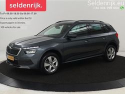 Grau Gebraucht 2020 Skoda Kamiq Sport SUV | 15.899 € (Fairer Preis)