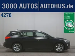 Iridium schwarz Gebraucht 2019 Ford Focus Cool & Connect Kombi | 15.680 € (Guter Preis)