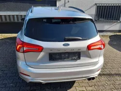 Silber Gebraucht 2020 Ford Focus Kombi | 10.000 € (Superpreis)