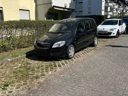 Schwarz Gebraucht 2009 Skoda Roomster Kombi | 2.200 € (Guter Preis)