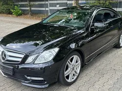 Schwarz Gebraucht 2012 Mercedes E350 AMG Coupé | 9.950 €