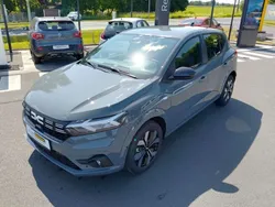 Grau Neu 2025 Dacia Sandero Journey Kleinwagen | 21.020 € (Fairer Preis)