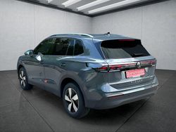 Grau Gebraucht 2024 VW Tiguan SUV | 42.299 € (Guter Preis)