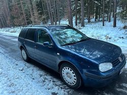 Blau Gebraucht 1999 VW Golf IV Kombi | 3.000 € (Fairer Preis)