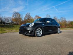 Schwarz Gebraucht 2015 Mini Cooper S Kleinwagen | 15.299 € (Fairer Preis)