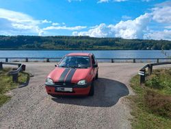 Rot Gebraucht 1995 Opel Corsa Kleinwagen | 700 €