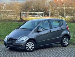Grau Gebraucht 2010 Mercedes A180 Kleinwagen | 6.000 € (Fairer Preis)