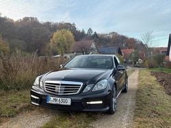 Schwarz Gebraucht 2012 Mercedes E63 AMG AMG Limousine | 28.000 € (Etwas zu teuer)