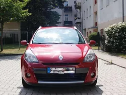 Rot Gebraucht 2009 Renault Clio II Limousine | 3.000 € (Fairer Preis)