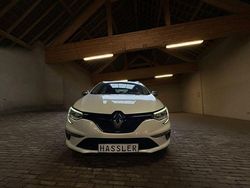 Weiß Gebraucht 2018 Renault Mégane GrandTour GT Kombi | 11.500 € (Guter Preis)