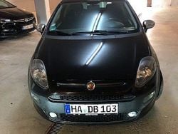 Schwarz Gebraucht 2010 Fiat Grande Punto Kleinwagen | 4.600 €
