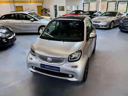 Cool silver Gebraucht 2016 Smart ForTwo Coupé Prime Kleinwagen | 13.900 € (Fairer Preis)