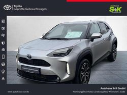 Shimmering silver metallic (silber) Gebraucht 2023 Toyota Yaris Cross Connect Style SUV | 24.980 € (Fairer Preis)