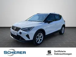 Nevada weiß metallic (metallic) Gebraucht 2022 Seat Arona FR-Line SUV | 17.980 € (Fairer Preis)