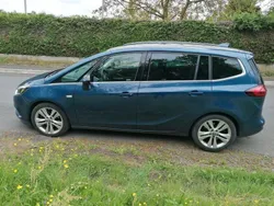 Blau Gebraucht 2017 Opel Zafira Business Innovation Van / Kleinbus | 7.600 € (Guter Preis)