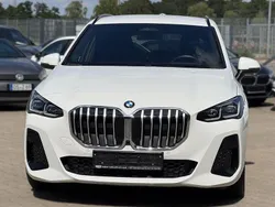 Weiß Gebraucht 2024 BMW 218 M Sport Limousine | 28.899 € (Guter Preis)