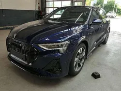 Navarrablau metallic Gebraucht 2022 Audi e-tron S-Line SUV | 36.910 € (Superpreis)