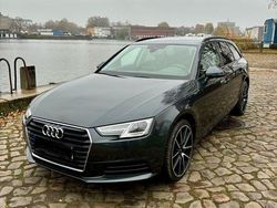 Grau Gebraucht 2016 Audi A4 Sport Kombi | 15.500 € (Fairer Preis)