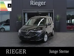 Black metallic Gebraucht 2023 Mercedes EQT200 Van / Kleinbus | 26.599 € (Guter Preis)