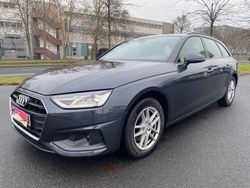 Grau Gebraucht 2021 Audi A4 Sport Kombi | 15.650 € (Fairer Preis)