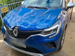 Blau Gebraucht 2024 Renault Captur SUV | 20.000 € (Guter Preis)