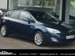 Blau Gebraucht 2011 Opel Astra Edition Limousine | 8.950 € (Etwas zu teuer)