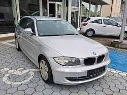 Grau Gebraucht 2010 BMW 116 Lifestyle Kleinwagen | 2.500 € (Fairer Preis)
