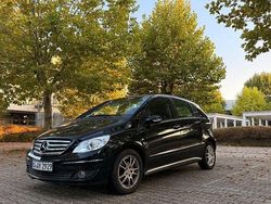 Schwarz Gebraucht 2006 Mercedes B170 Van / Kleinbus | 3.499 € (Guter Preis)