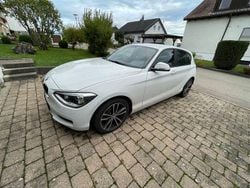 Weiß Gebraucht 2015 BMW 116 Advantage Kleinwagen | 12.500 € (Fairer Preis)