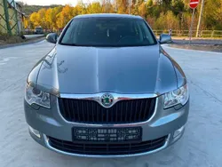 Grau Gebraucht 2009 Skoda Superb Ambition Limousine | 5.100 € (Fairer Preis)