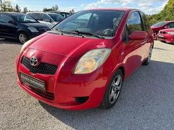 Rot Gebraucht 2007 Toyota Yaris Cool Kleinwagen | 1.290 € (Fairer Preis)