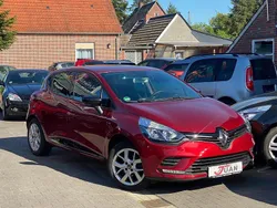 Rot Gebraucht 2019 Renault Clio IV LIMITED Limousine | 8.950 € (Fairer Preis)