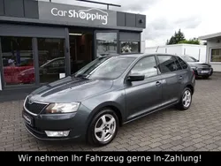 Grau Gebraucht 2015 Skoda Rapid Ambition Limousine | 5.500 € (Superpreis)