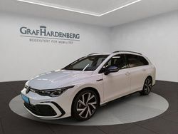 Weiß Gebraucht 2024 VW Golf VIII R-line Kombi | 27.810 € (Guter Preis)